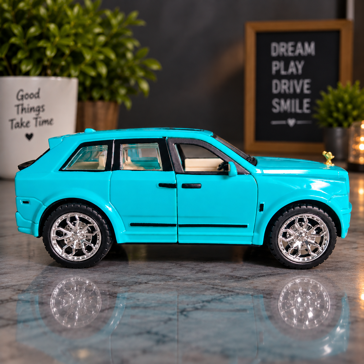 Luxury Die-Cast Rolls-Royce Toy Car for Kids & Showpiece | Openable Doors & Rear Dicky