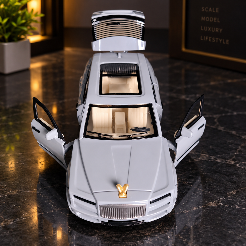 Luxury Gray Rolls-Royce Die-Cast Toy Car for Kids & Showpiece | Openable Doors & Rear Dicky